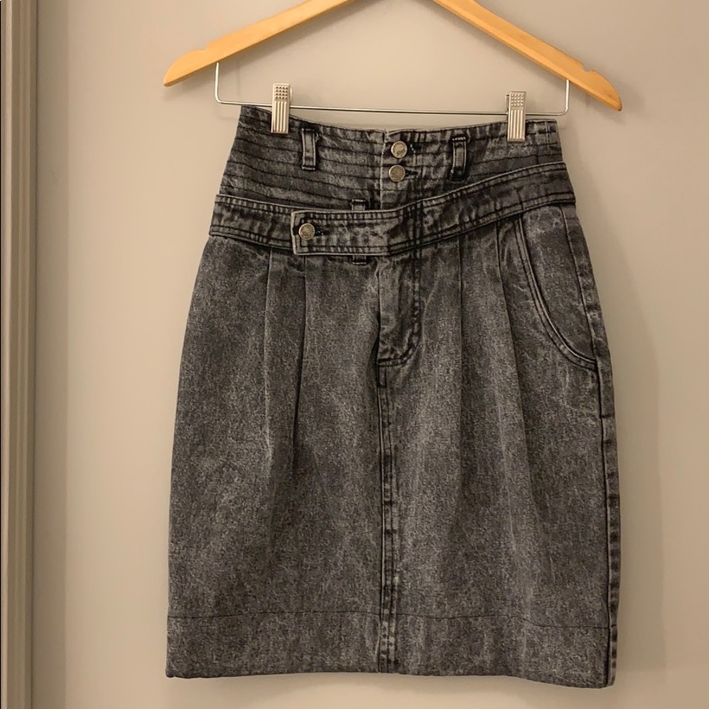 Weathered Blues gray skirt!✨🖤